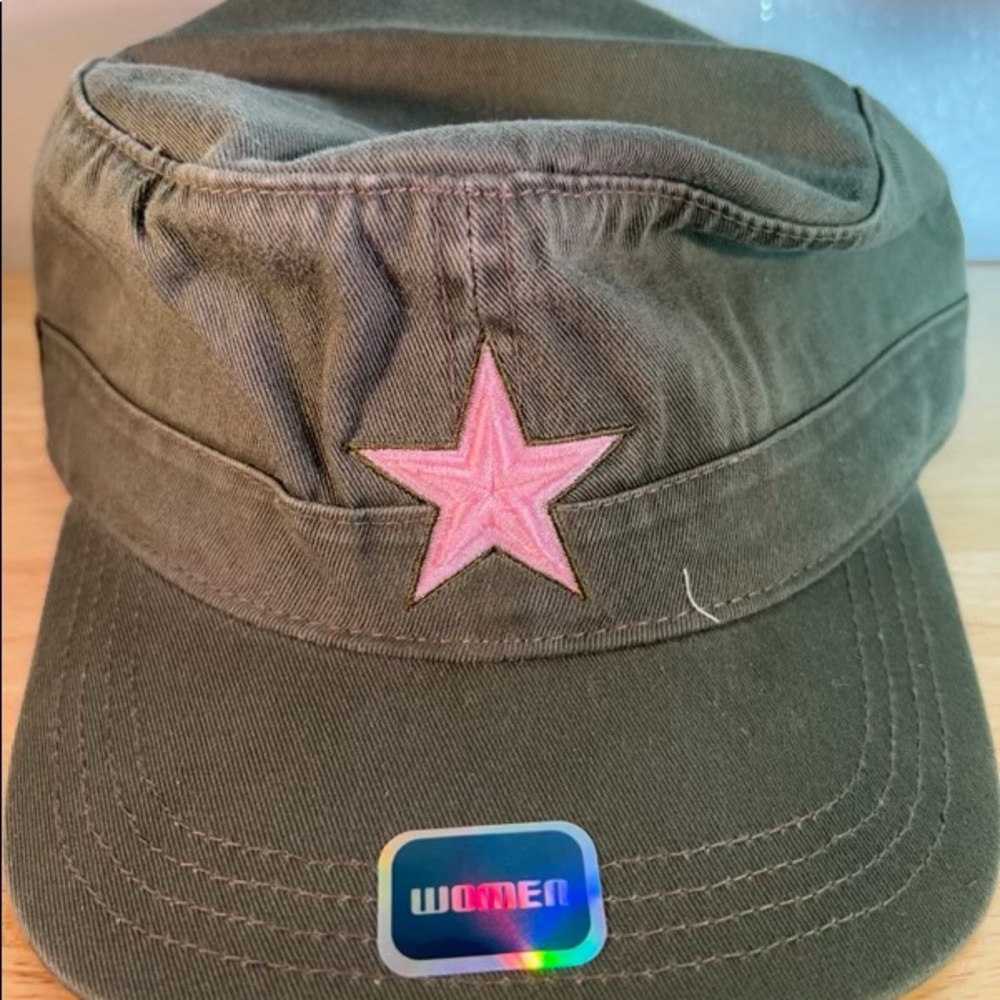 COPY - NWT Dallas Cowboys adjustable hat.